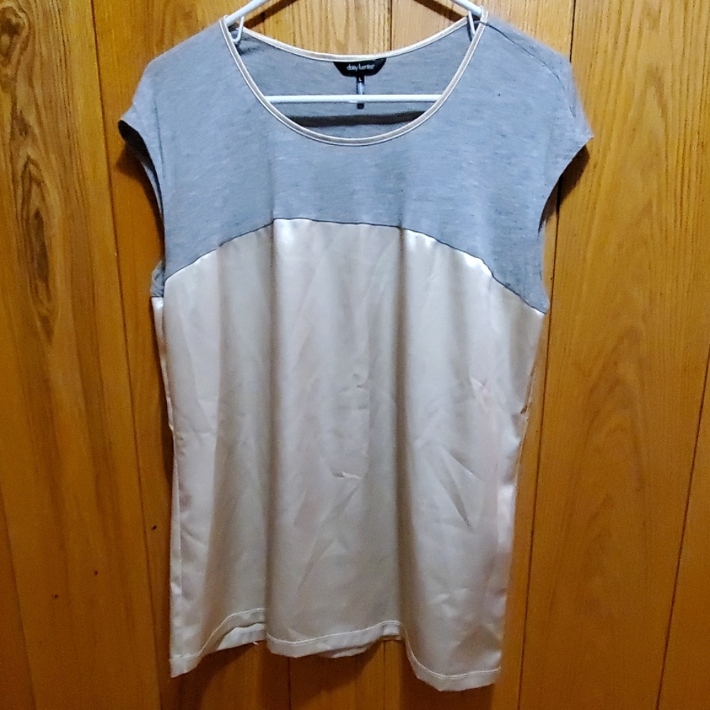Gray and gold top